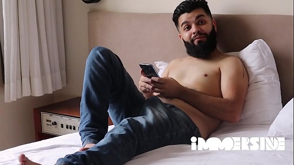 Play MP4 - magrinha branquinha da bucetinha cabeluda caiu de boca na rola do macho sentou com vontade e nao contente pediu para fuder o cu com chorou na rola - Lord Kenobi&lpar; completo red&rpar;