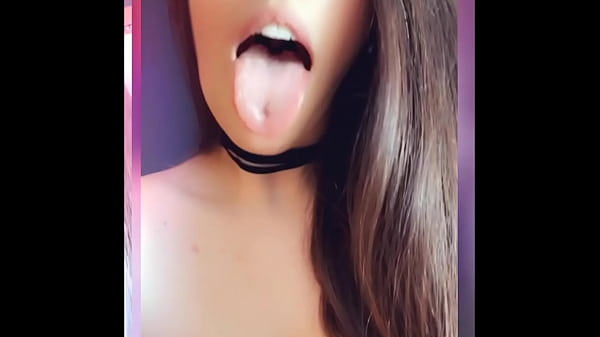 Clips calientes en lencería, desnuday masturbándome Julio 2020