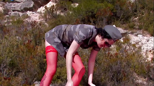 Nonton Analhole Fucking Outdoors thumbnail