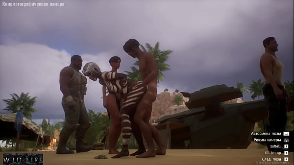 Трахнув татуйовану дівчину на громадському пляжі - Wild Life thumbnail