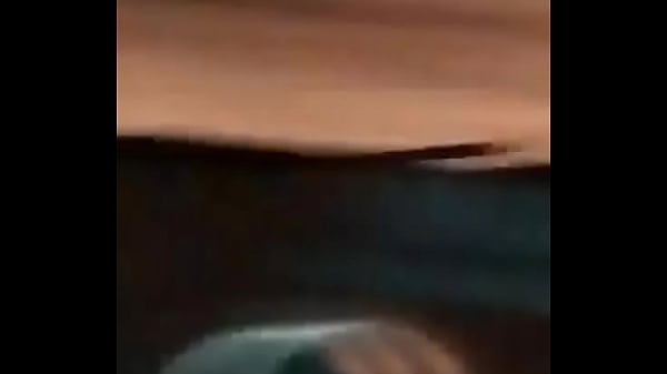 Rangel fudendo com a gasolina do carro na crise