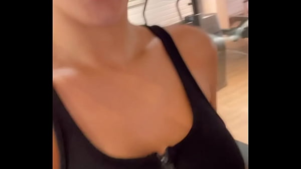 Nonton M&ecirc;me Au Sport Je Pense &agrave; Vous Et Je Pense Que Je Pointe Bien La thumbnail