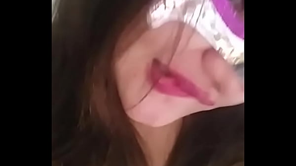 Chuapndo juguete anal para mi culo 