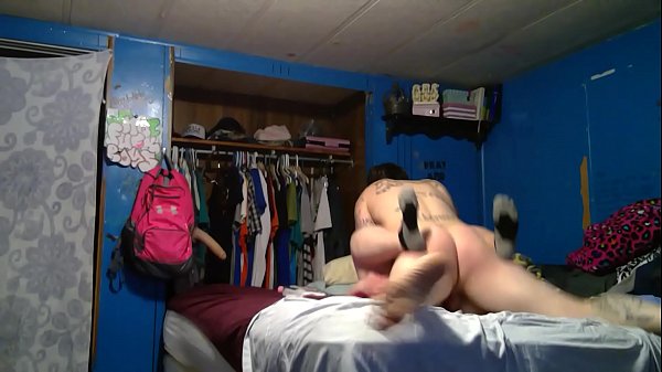 Play MP4 - i get it hit it and quit it