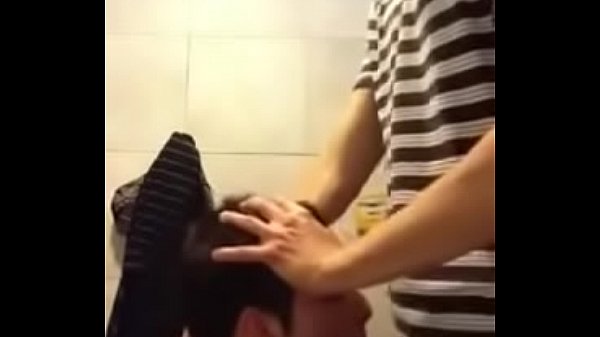 Chupando o pau do brother 