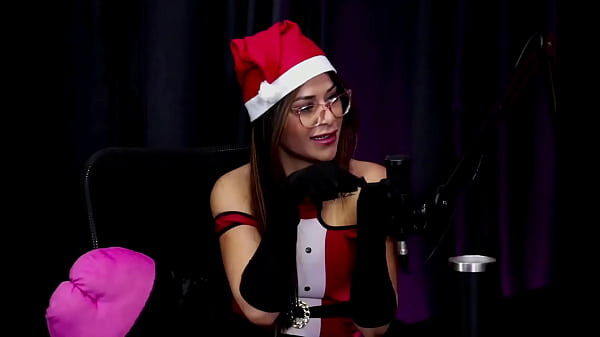 Gravou uma menage com um casal gosta de se masturbar e chupar buceta e perdeu a virgindade alie oficial watch sheer red 