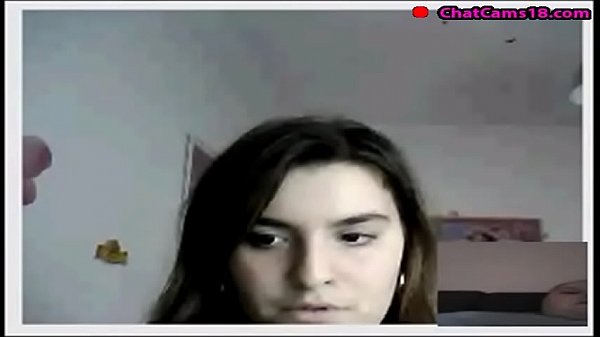 horny girl nude on cam shows boobs