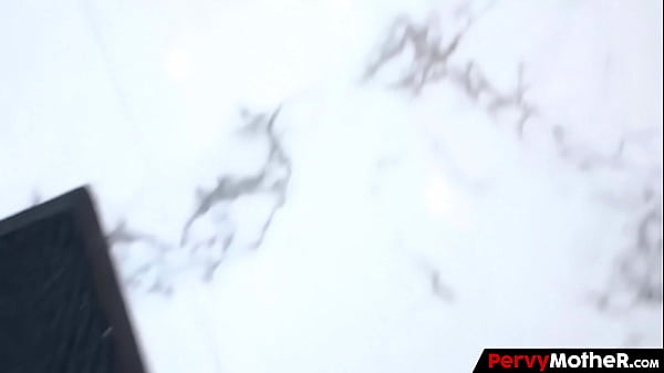 Nonton Honey Stepmom Had An Inquiry And Her Stepson In Always There For Her thumbnail