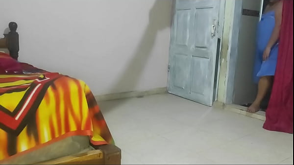 Nonton Mi Madrastra Se Da Duro Con Su Verga De Plastico Y Yo La Follo Sin Compasion thumbnail