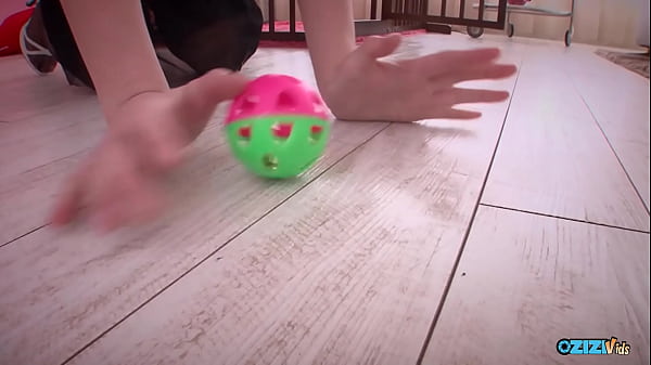 Nonton The Compliant Girl Had Pleasure With Two Men By Engaging In Sexual Activity With Them thumbnail