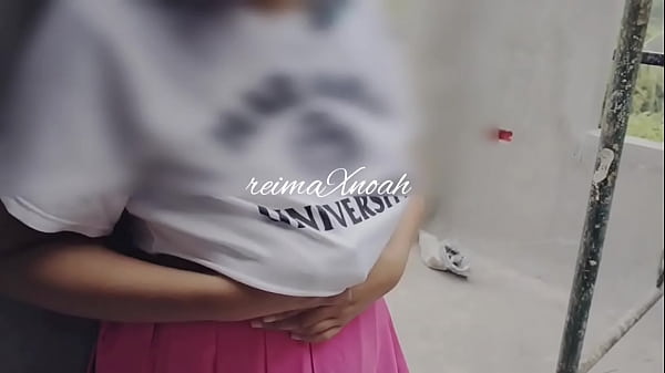 Play MP4 - Pinay Studyante TInakot ng Construction Boy para maka iskor&excl;