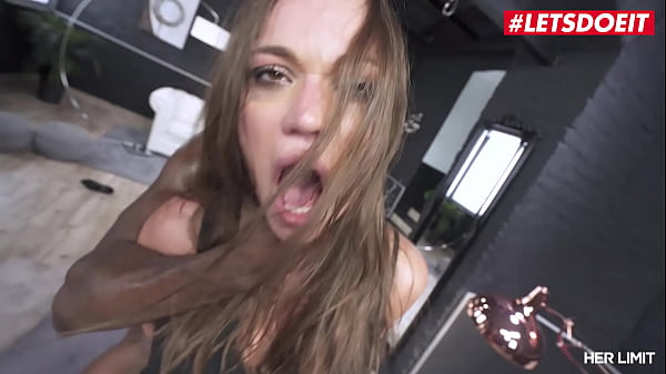 Herlimit - Alyssa Reece - Bubble Butt Canadian Slut Gets Extreme Bbc Anal thumbnail