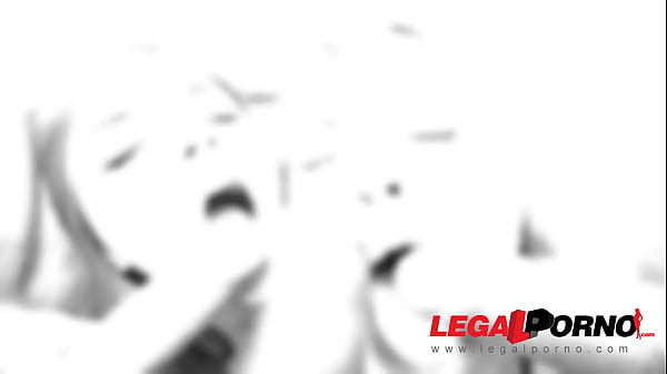 Gapefarting sluts Lindsey Logan & Sofi Goldfinger fucked by 3 massive cocks RS074 