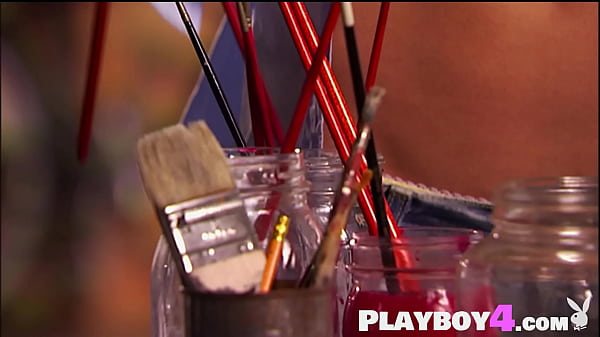 Big tits MILFposed naked andwet before blonde babe_enjoyed_striptease