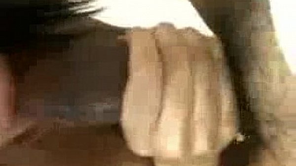 Good looking girlfriend sucking her ebony boyfriend 