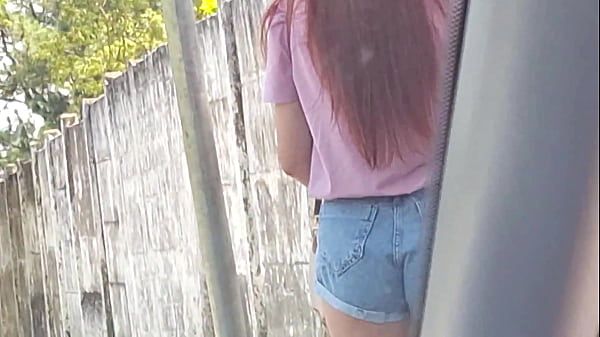 Public car handjob for hottie at the bus stop