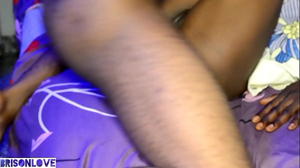 Play MP4 - STRETCHING HER ELASTIC PUSSY OUT