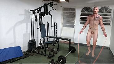Carmona treinando peladao