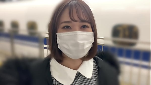 今回の撮影希望の女の子は福岡県からお越しのみうちゃん20歳。現在彼氏ナシ！ 因みに好みのタイプは王道イケメンだという面食いのみうちゃんは興味があって応募してくれたみたいです 撮影されるのは楽しみという事なので食後速攻でラブホへgo! イチャイチャするセックスが好きだというみうちゃんなので後ろから抱きしめてキスしてみるとすぐに舌を絡ませてくるみうちゃん。 これはエッチも期待出来そう！ パンツの上からお触りするとすぐに吐息が漏れてくる。 thumbnail