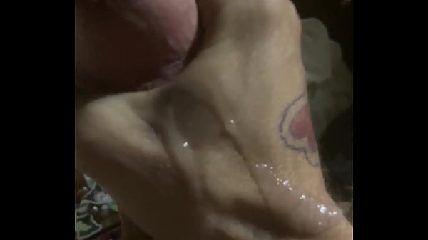 Huge cock cumming