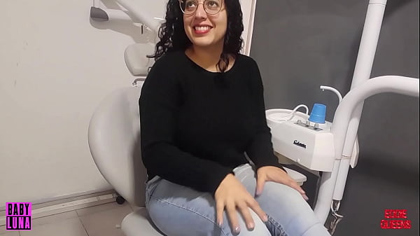 Play MP4 - Voy al dentista y como me porto bien me dan una rica pija de premio Ft BabyLuna939