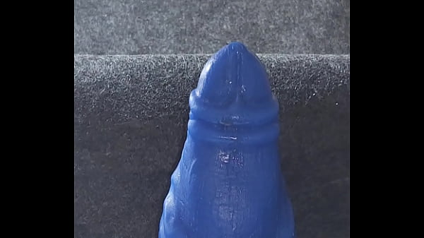 Trying_out my new gianttoy