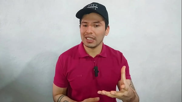 Maduro y jovencito follando en el almacen del trabajo 