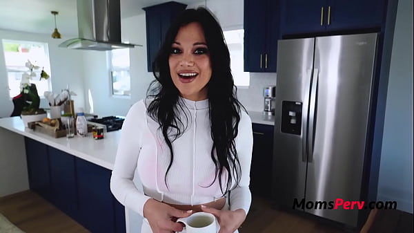 Game Time Sex_With Step Mom