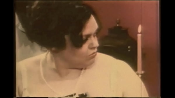 Vintage Fat Milf At Home Threesome thumbnail