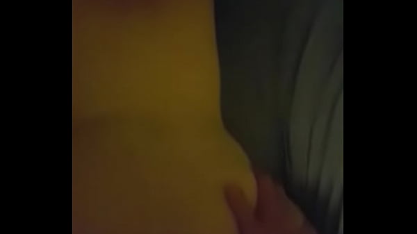 Geile ehefrau wird doggy gefickt 