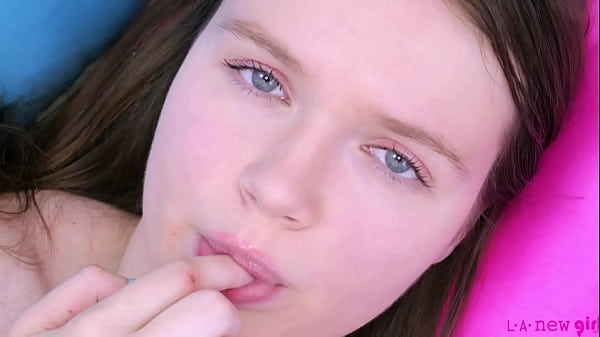 Russian model showsher sexy body