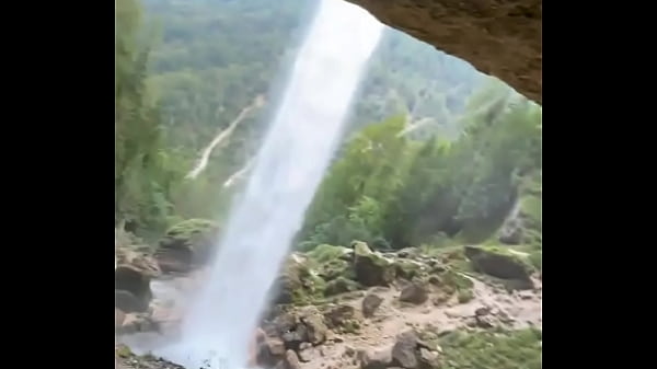 I&rsquo;m behind a waterfall something i&rsquo;ve never experienced before have you ever stood behind a waterfall #water 