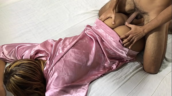 Play MP4 - Perv Oiled Massage - Mariangel Belle Fucked Without Condom While Being Rubbed