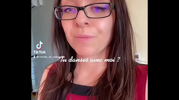 Nonton Hey :) thumbnail