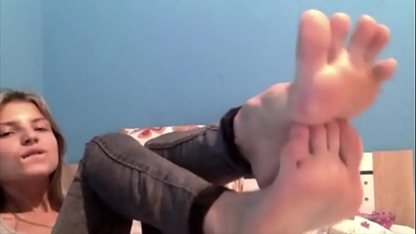 Play MP4 - Foot fetish