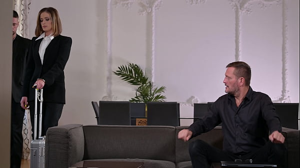 Play MP4 - Irresistible Babe Ria Sunn Offers Her Holes for DP Pounding To Gangland Boss GP2476