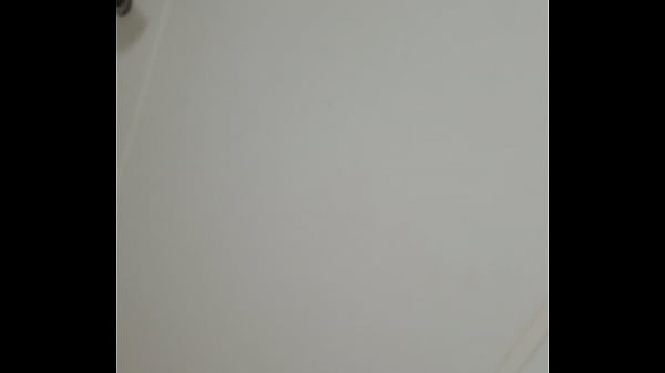 Esposa metendo com um amigo no Ap