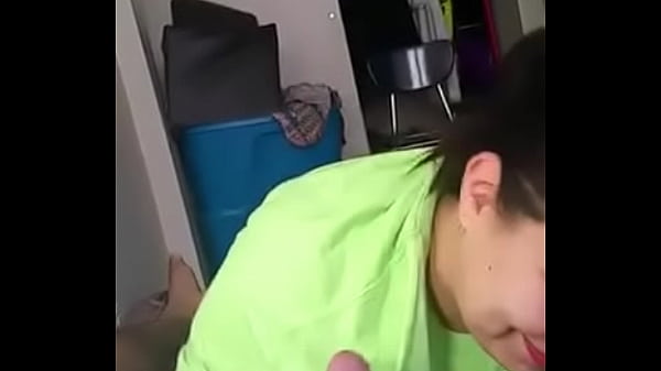 8E78231A-61A4-47FF-9C28-2C406AC34EDA.MOV 