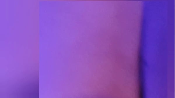 Play MP4 - Infiel recibe llamada del cornudo mientras me da las nalga en cuatro