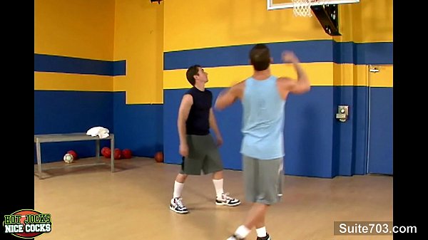 Play MP4 - Baseball jocks screwing their asses and cumming