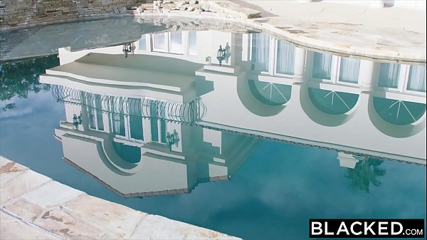 Play MP4 - BLACKED Curvy thick blonde girl loves bbc