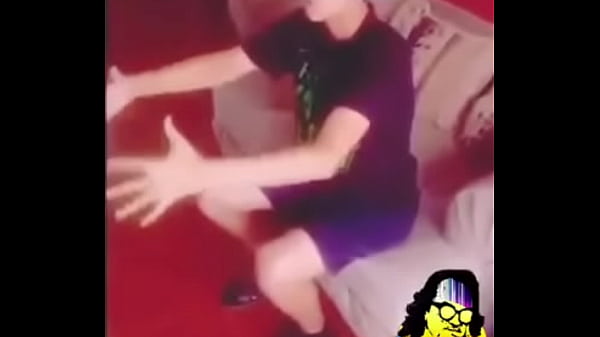 I feeling u creep with my shadow 