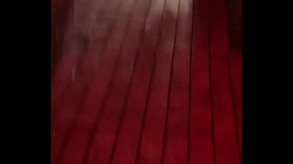 Play MP4 - Jerk public sauna