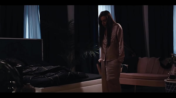 Play MP4 - Anime Futa - Live Action Hentai Stallion Turns Josephine Jackson Into XXL Hung Shemale