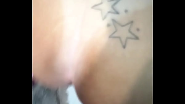 Play MP4 - Gozando na minha bundinha