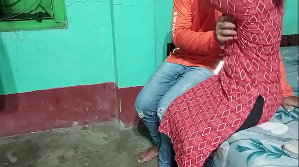 Online Delivery Boy Ko Bulakar Kiya Costomer Apni Chudai Desistyle thumbnail