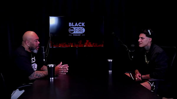 Quer ficar por dois anos na europa trabalhando foi em um atendimento a meia noite e se assustou e o amigo que gosta de dar o cu gabriell rios watch sheer red 