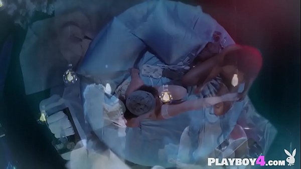 Two horny MILFs in lingeriehot kissing andmassage