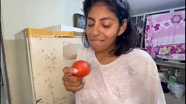 Play MP4 - 18-year-old Mexican stepdaughter strips naked and masturbates for the first time&period;