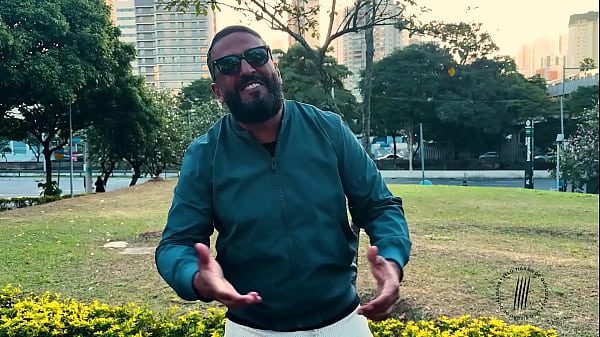 Trailer rainha da banheira 